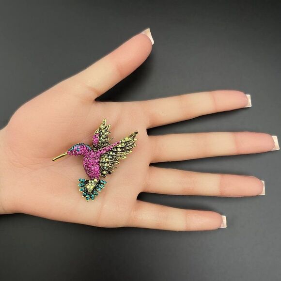 Yellow Gold with Fuchsia and Aquamarine Blue Crystal Hummingbird Pin Back Brooch - Picture 7 of 7